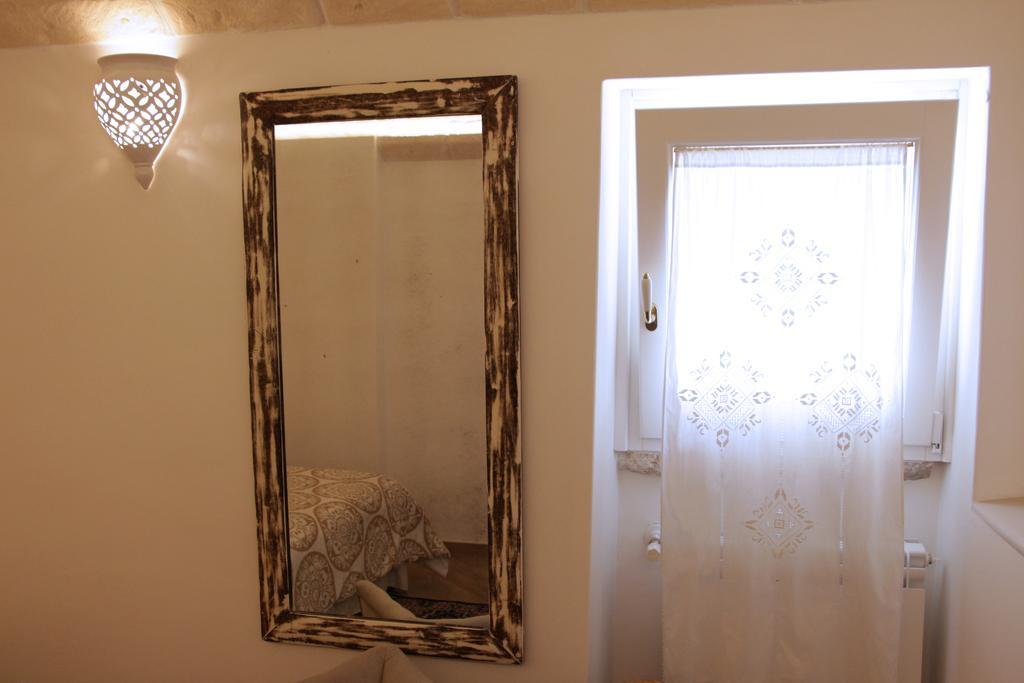 Palazzo Manfredi - Bed And Breakfast Monopoli Bagian luar foto